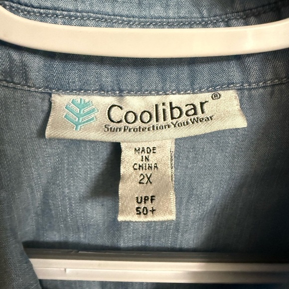 COOLIBAR Sky Blue Women's Chambray Button-Down Shirt - Picture 4 of 5